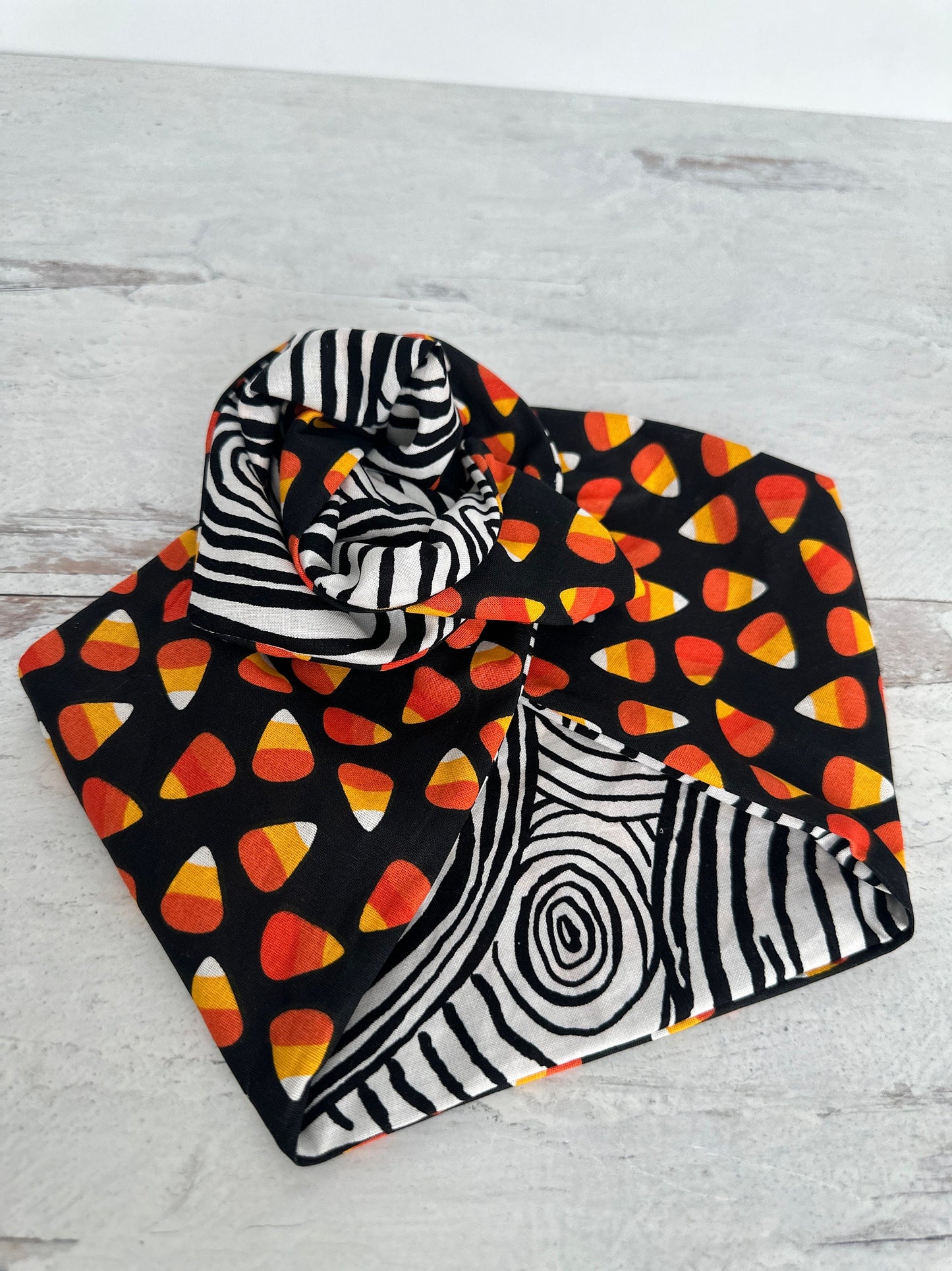 Extra Wide Reversible Adjustable Wire Headband, Halloween Party Candy Corn Print, Bendable Wired Head Wrap, Turban Accessories, Head Scarf