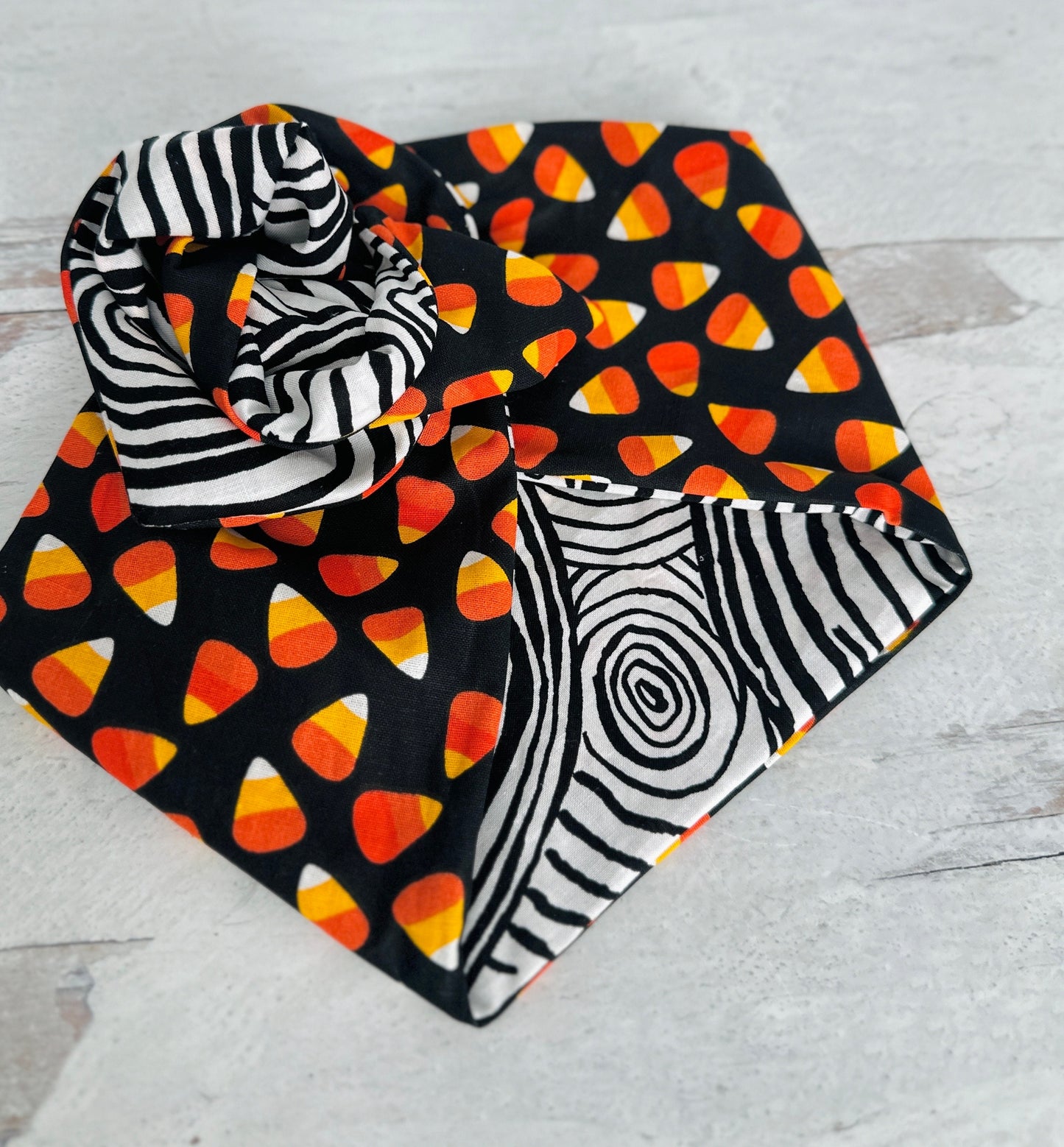 Extra Wide Reversible Adjustable Wire Headband, Halloween Party Candy Corn Print, Bendable Wired Head Wrap, Turban Accessories, Head Scarf