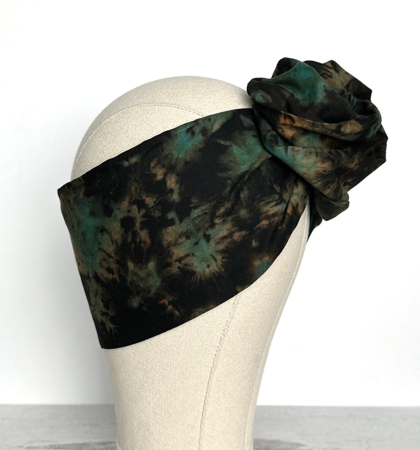 Hand Dyed Extra Long Wide ADJUSTABLE Wire Headband, Black & Teal Green Tie Dyed Wired Head Wrap , Hair Accessories For Women, No Slip Scarf