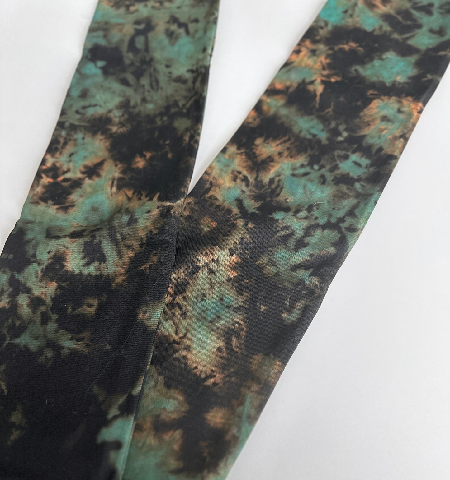 Hand Dyed Extra Long Wide ADJUSTABLE Wire Headband, Black & Teal Green Tie Dyed Wired Head Wrap , Hair Accessories For Women, No Slip Scarf