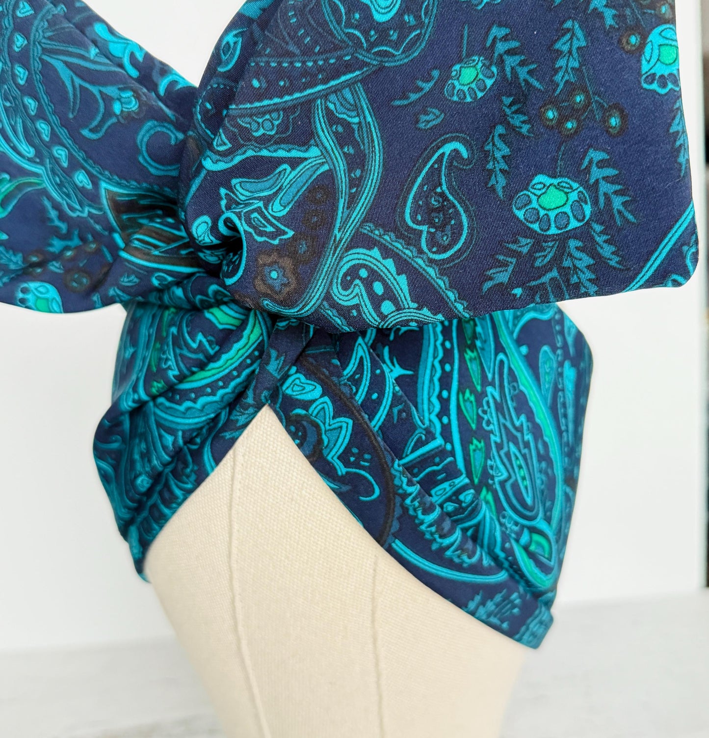 Extra Wide Adjustable Wire Wrap, Silky Wired Headband, Navy Blue Teal Paisley Print Fabric Head Wrap, No Slip Hair Accessories