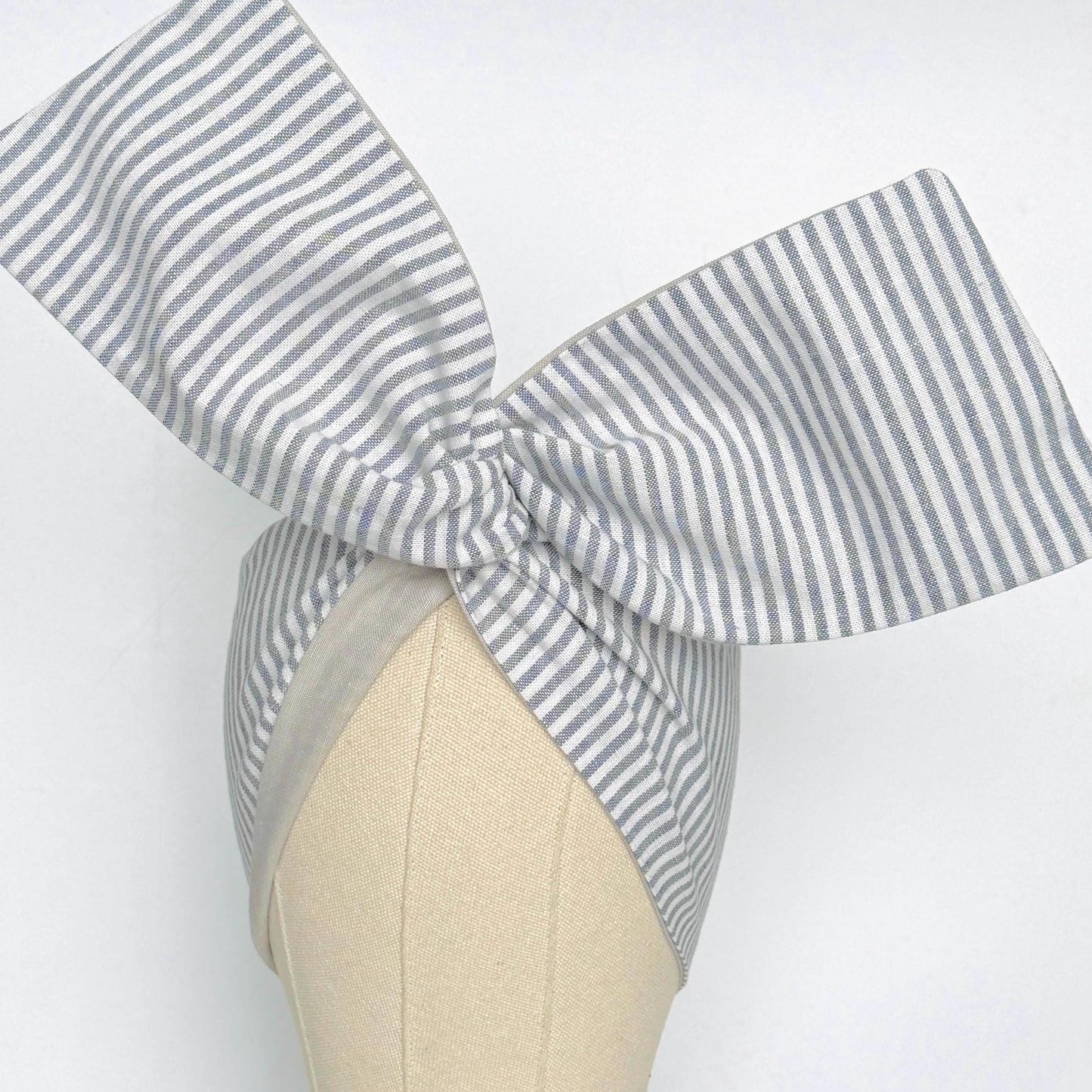 Extra Wide Reversible BENDABLE Wire Headband, Grey White Striped Print, Woven Cotton Wired Head Wrap, Turban Accessories, Head Scarf Bandana
