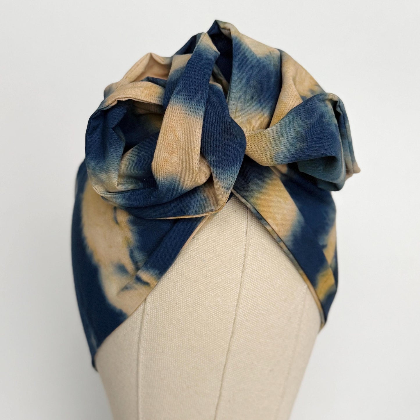 Hand Dyed Long Wide ADJUSTABLE Wire Headband, Blue Tan Tie Dyed Spring Summer Wired Head Wrap, Hair Accessories Women, No Slip Bandana
