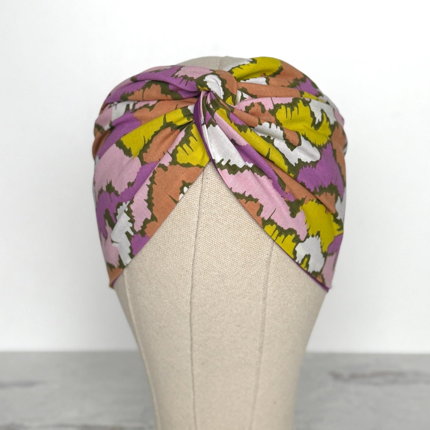 Extra Wide Reversible BENDABLE Wire Headband, White Green Pink Abstract Print, Spring Summer Wired Head Wrap, Turban Accessories, Head Scarf