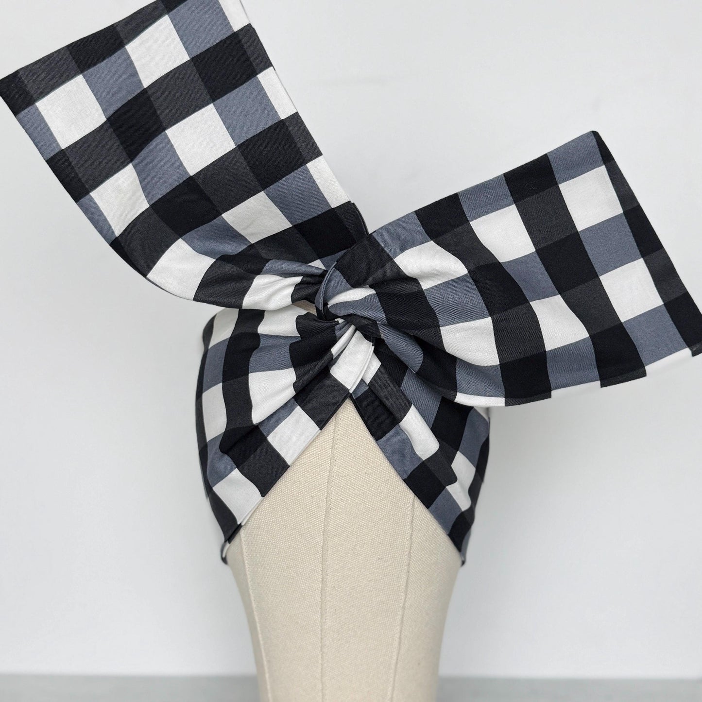Extra Wide Adjustable Wire Headband, Black White Buffalo Plaid Print, Boho Wired Headband, Fabric Head Wrap, Turban, Bendable Scarf