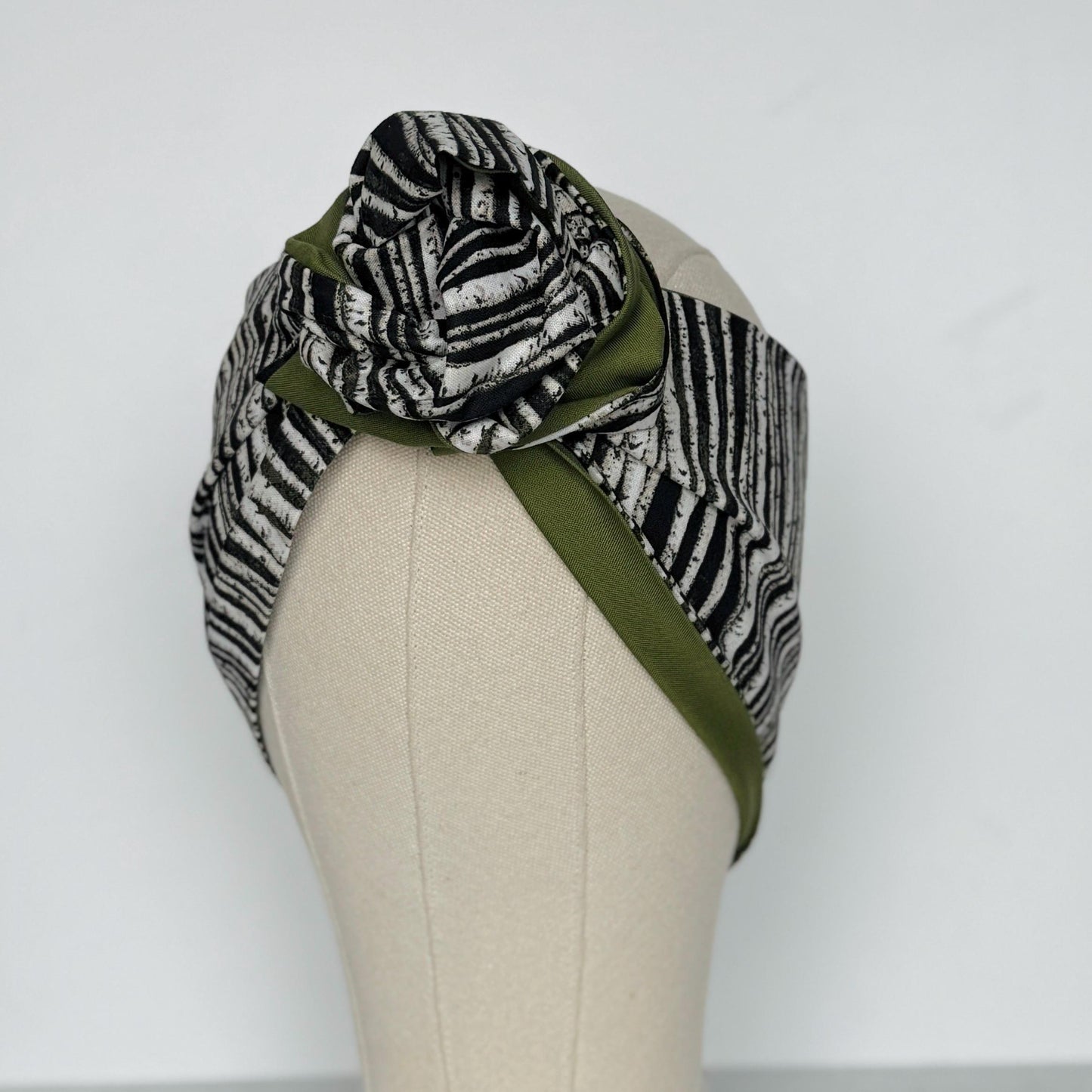 Extra Wide Reversible BENDABLE Wire Headband, Black White Green Striped Wired Head Wrap, Turban Accessories, Head Scarf, Bandana