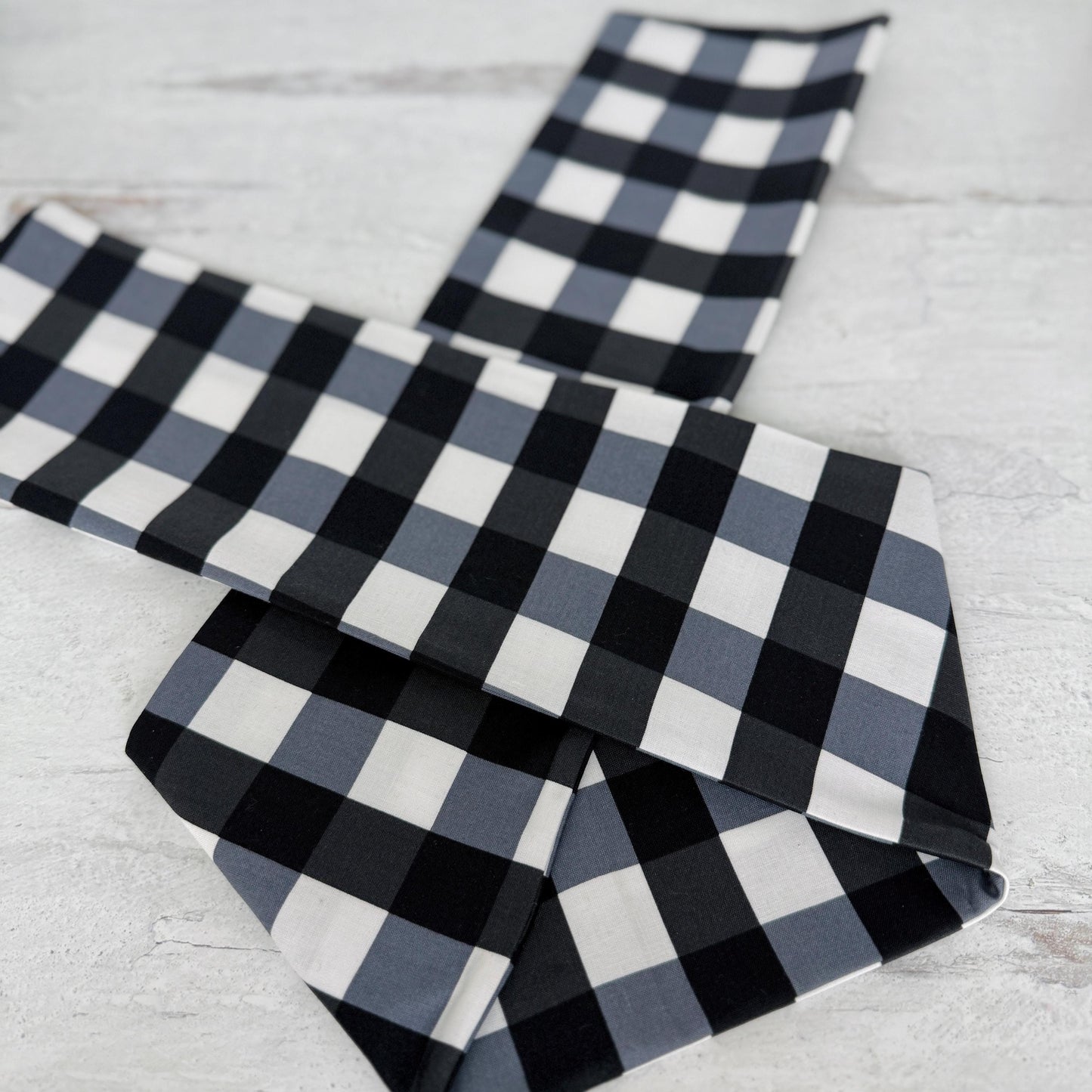 Extra Wide Adjustable Wire Headband, Black White Buffalo Plaid Print, Boho Wired Headband, Fabric Head Wrap, Turban, Bendable Scarf