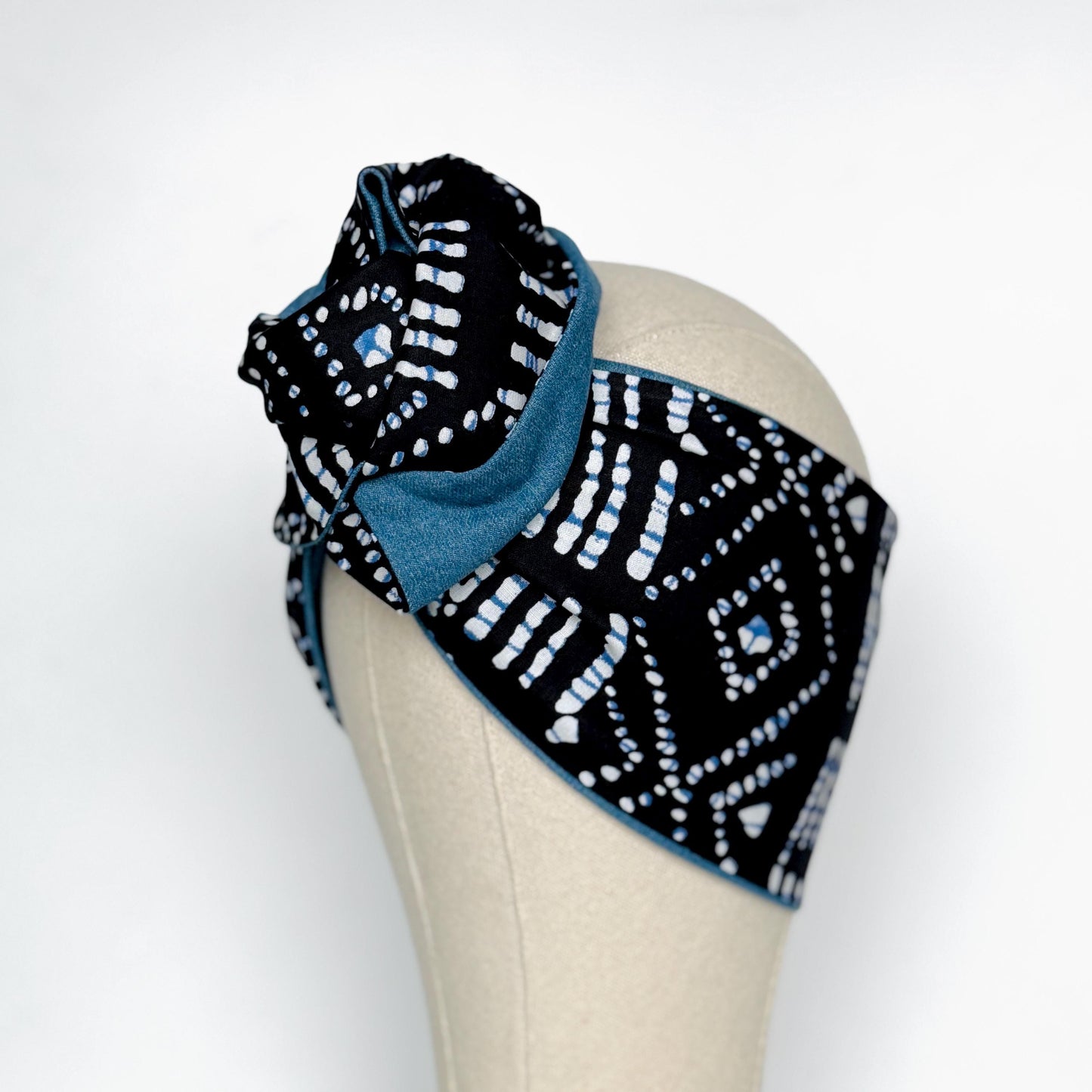 Extra Wide Reversible BENDABLE Wire Headband, Denim Black White Shibori Print Wired Head Wrap, Turban Accessories, Head Scarf Bandana