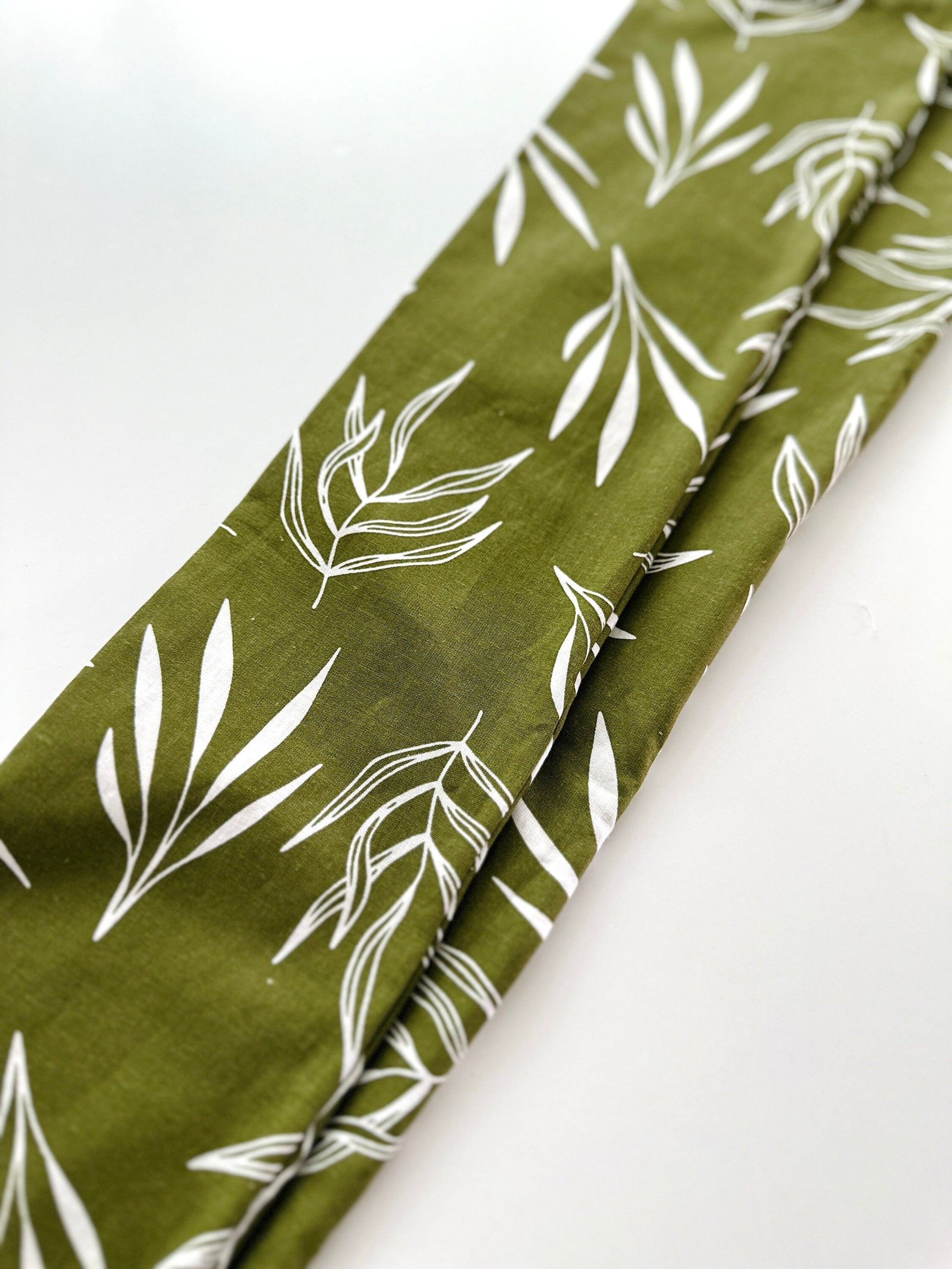 Extra Long Wide Wire Wrap Headband, Olive Green Leaf Pattern, Wired Headband, Fabric Head Wrap , Turban, Boho Chic Accessories (CASSIA)