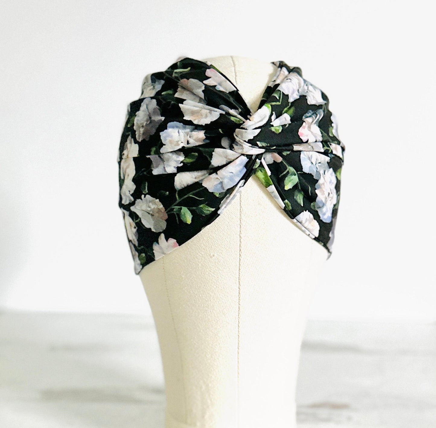 Extra Long Wide Adjustable Wire Wrap Head Wrap, Black & White Floral Print, Wired Head band, Turban, Headband for Women, Accessories