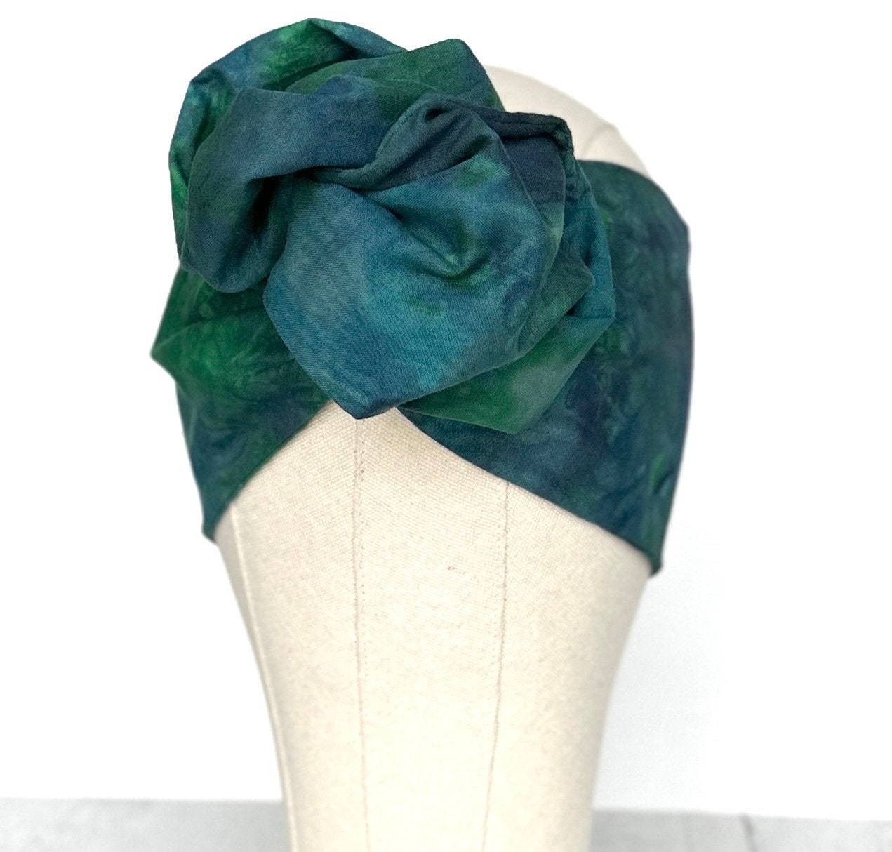 Hand Dyed Long Wide ADJUSTABLE Wire Headband, Blue Green Tie Dyed Spring Summer Beach Head Wrap, Bendable Women Hair Scarf, No Slip Bandana