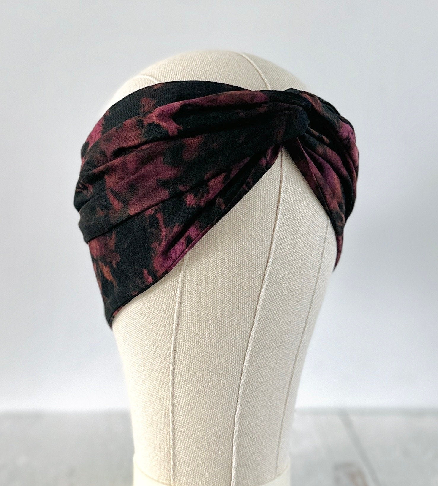 Hand Dyed Long Wide ADJUSTABLE Wire Headband, Purple Black Tie Dyed Spring Summer Wired Head Wrap, Hair Accessories Women, No Slip Bandana