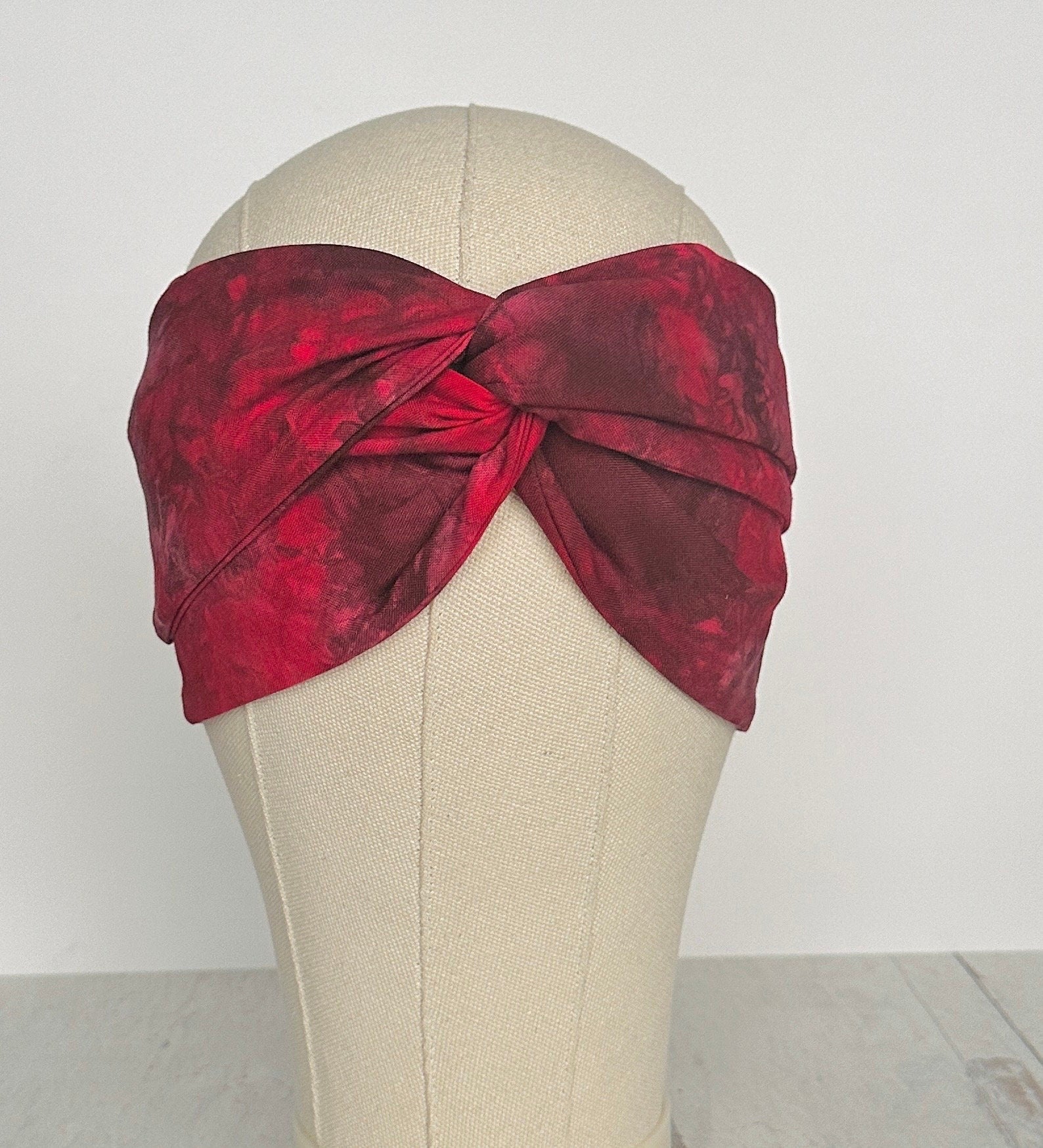 Hand Dyed Long Wide ADJUSTABLE Wire Headband, Red Tie Dyed Spring Summer Beach Head Wrap, Bendable Women Hair Scarf , No Slip Bandana