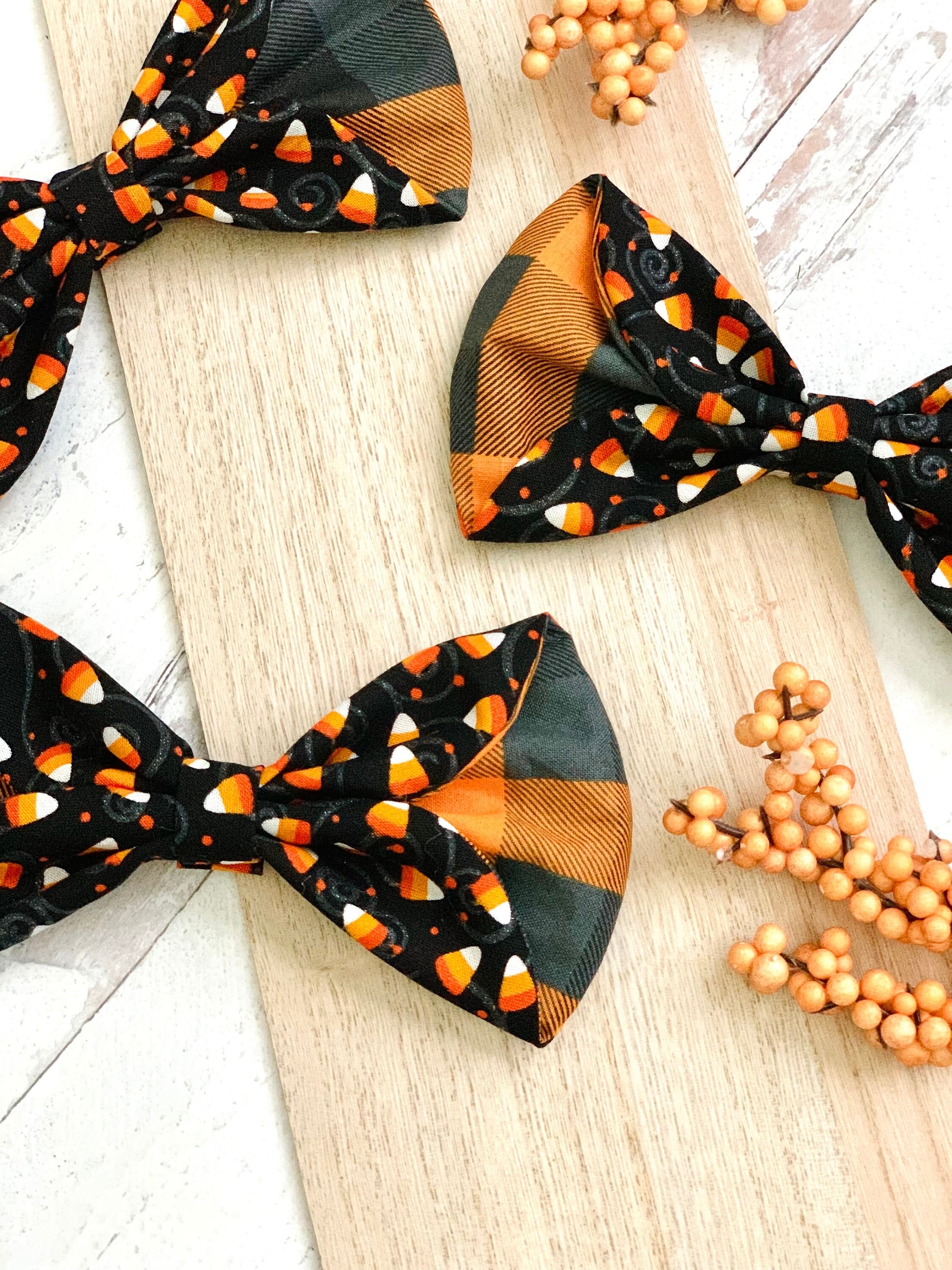 Oversized Halloween Candy Corn Hair Bow, Large Black Orange Statement Hair Clip, Fall Barrette, Halloween Party Hair Piece, Gift For Her