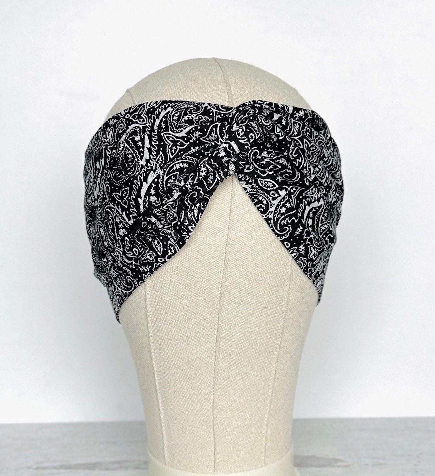 Extra Long Wide Bendable Wire Wrap Headband, Black White Paisley Bandana Print Head Wrap, Women Accessories, Head Scarf Turban