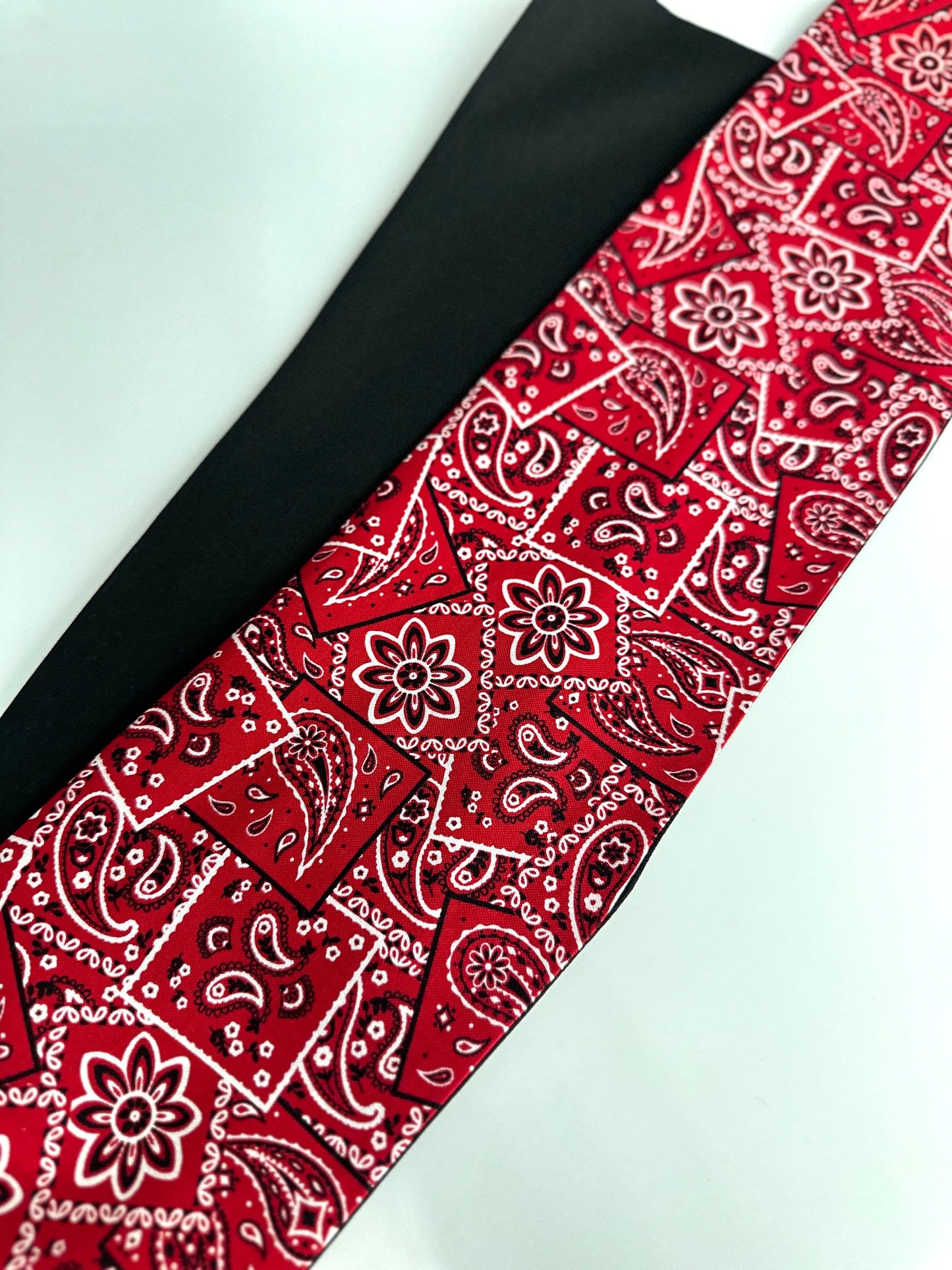 Extra Wide Reversible BENDABLE Adjustable Wire Headband, Red Bandana Print, Wired Headband, Head Wrap, Turban Hair Accessories, Head Scarf