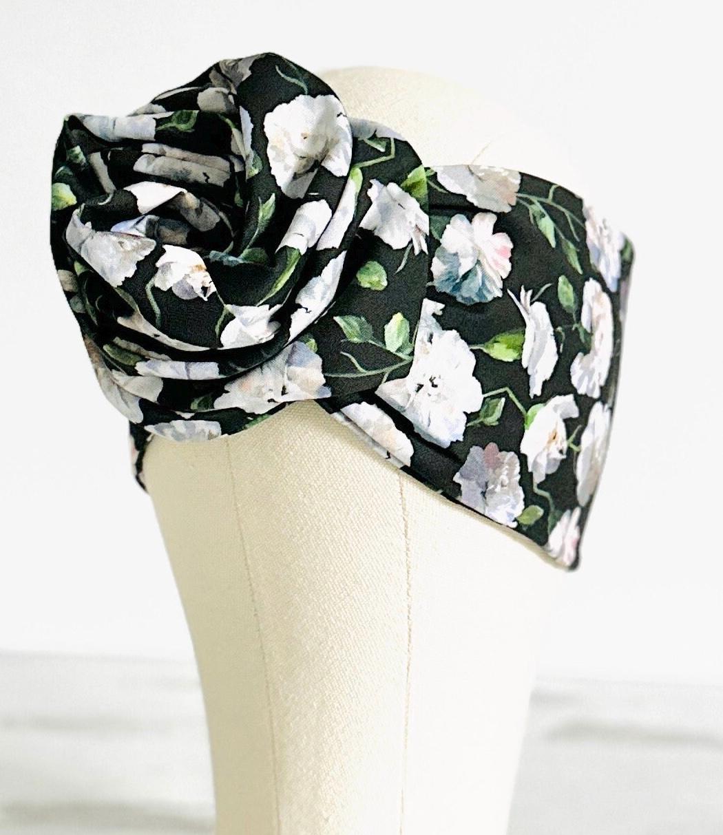 Extra Long Wide Adjustable Wire Wrap Head Wrap, Black & White Floral Print, Wired Head band, Turban, Headband for Women, Accessories