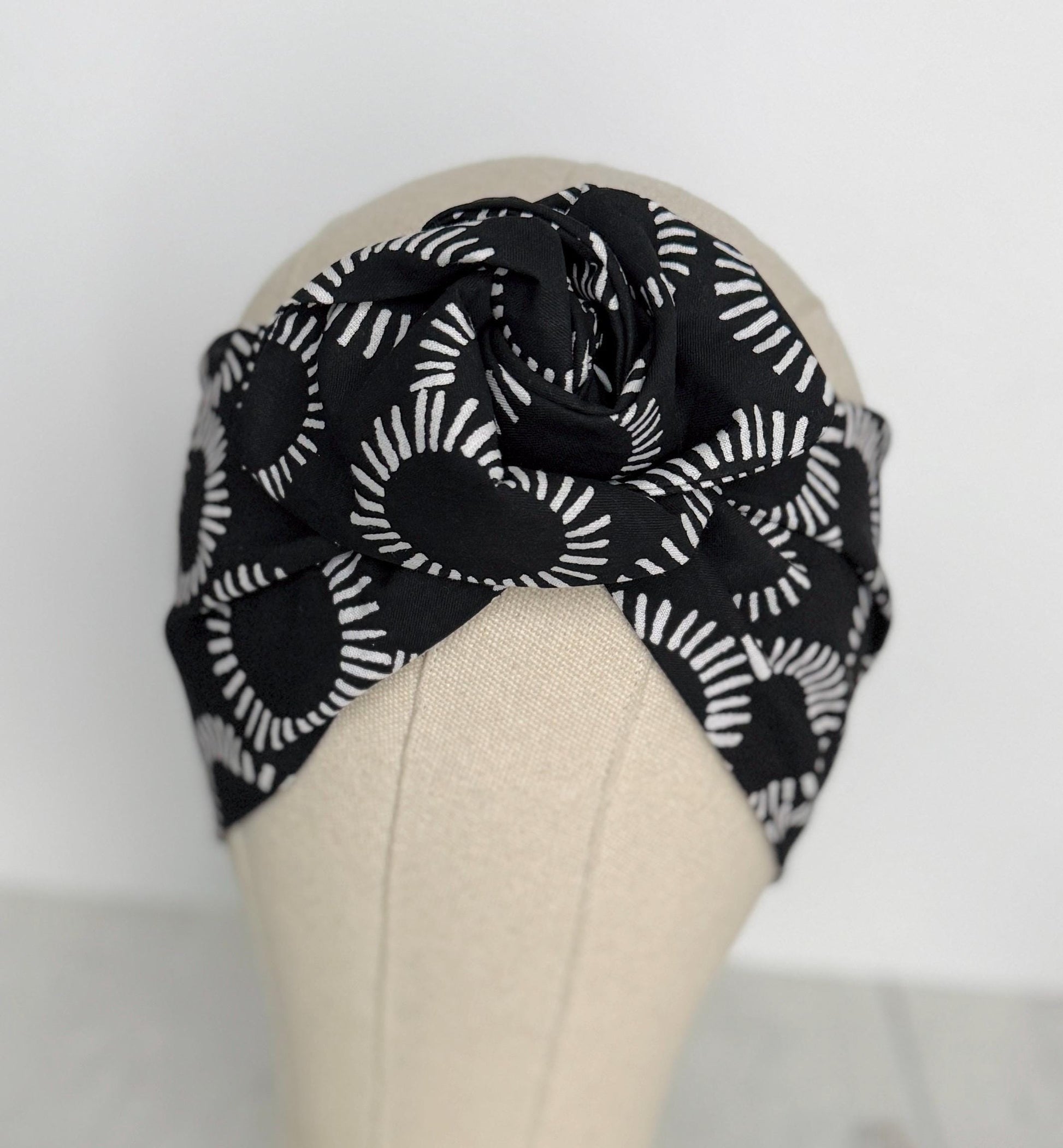 Extra Wide Adjustable Wire Headband, Black & White Circle Print Wired Headband For Women, Bendable Head Wrap, Turban Accessories, Head Scarf