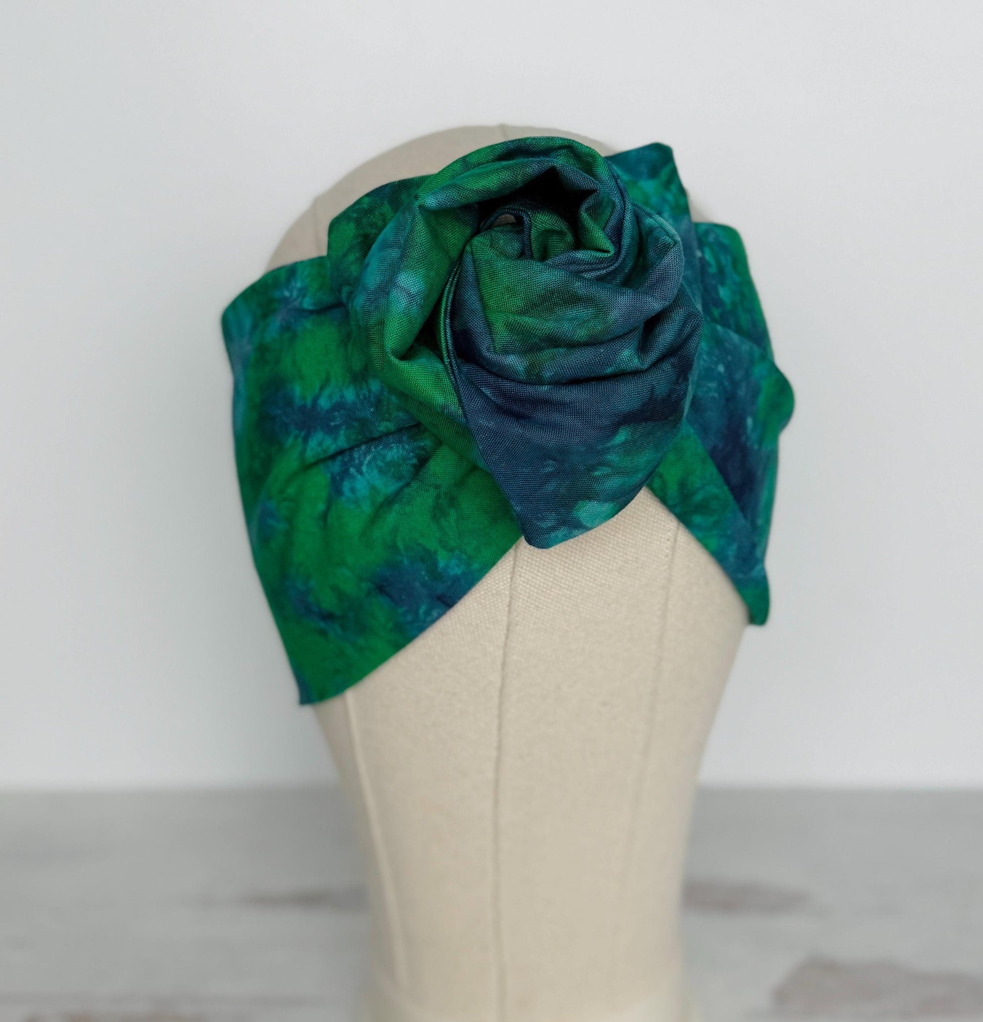 Extra Wide Adjustable Wire Headband, Hand dyed Tie Dye Teal Blue Green Wired Headband Turban, Fabric Head Wrap, Hair Scarf
