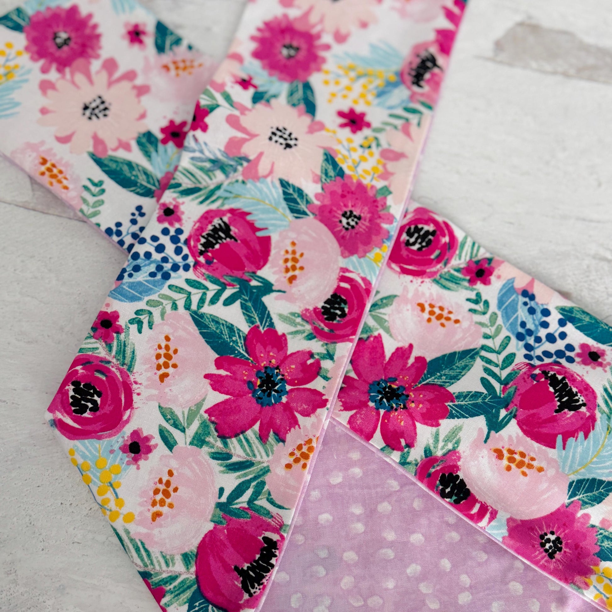 Extra Wide Reversible BENDABLE Wire Headband, Pink White Floral Print, Spring Summer Wired Head Wrap, Turban Accessories, Head Scarf Bandana