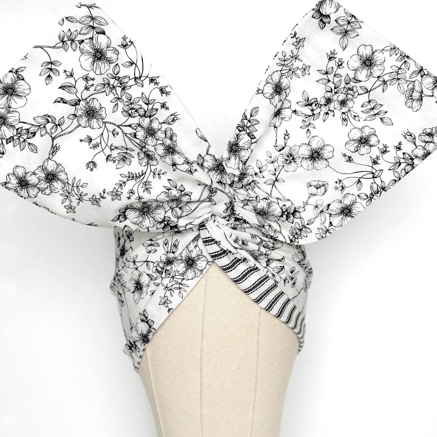Extra Wide Adjustable Wire Headband, Reversible White & Black Floral Wired Head Wrap, Turban, Fashion Hair Accessories for Women