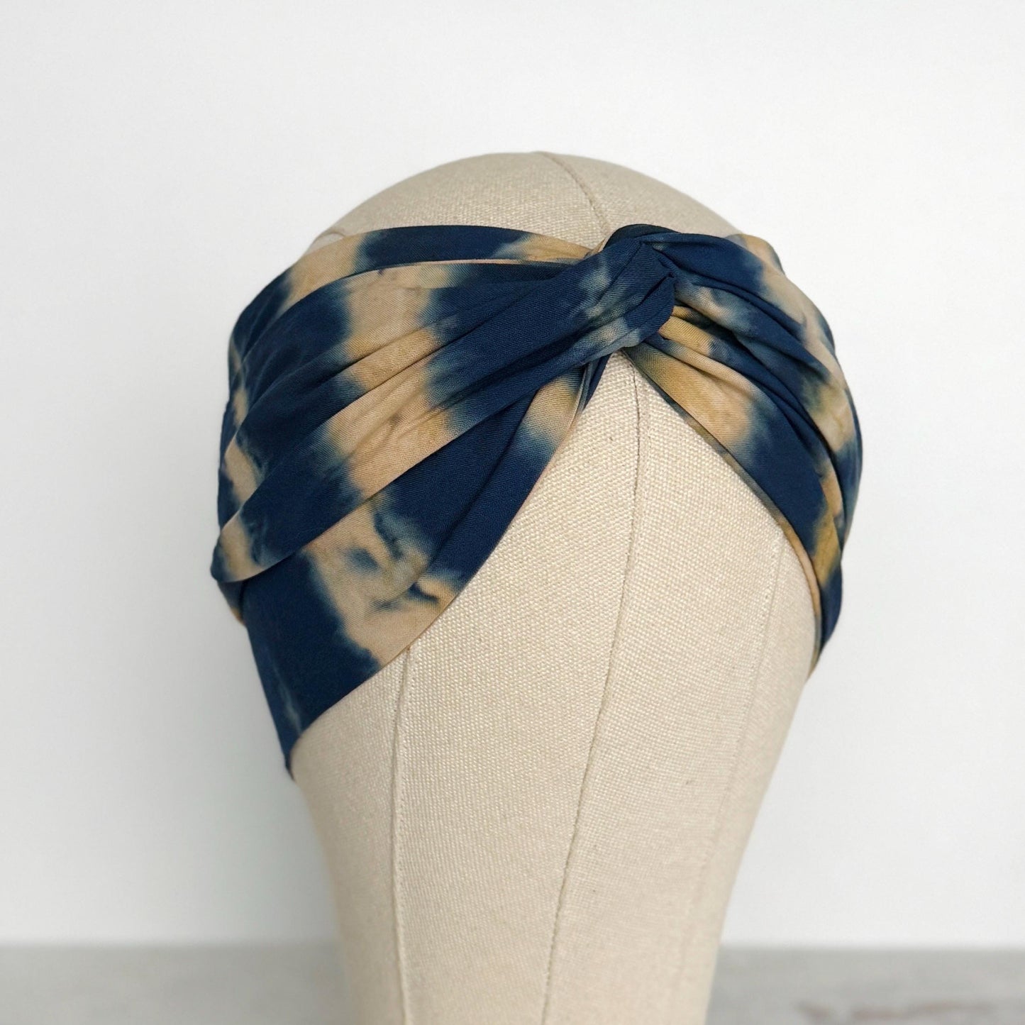 Hand Dyed Long Wide ADJUSTABLE Wire Headband, Blue Tan Tie Dyed Spring Summer Wired Head Wrap, Hair Accessories Women, No Slip Bandana