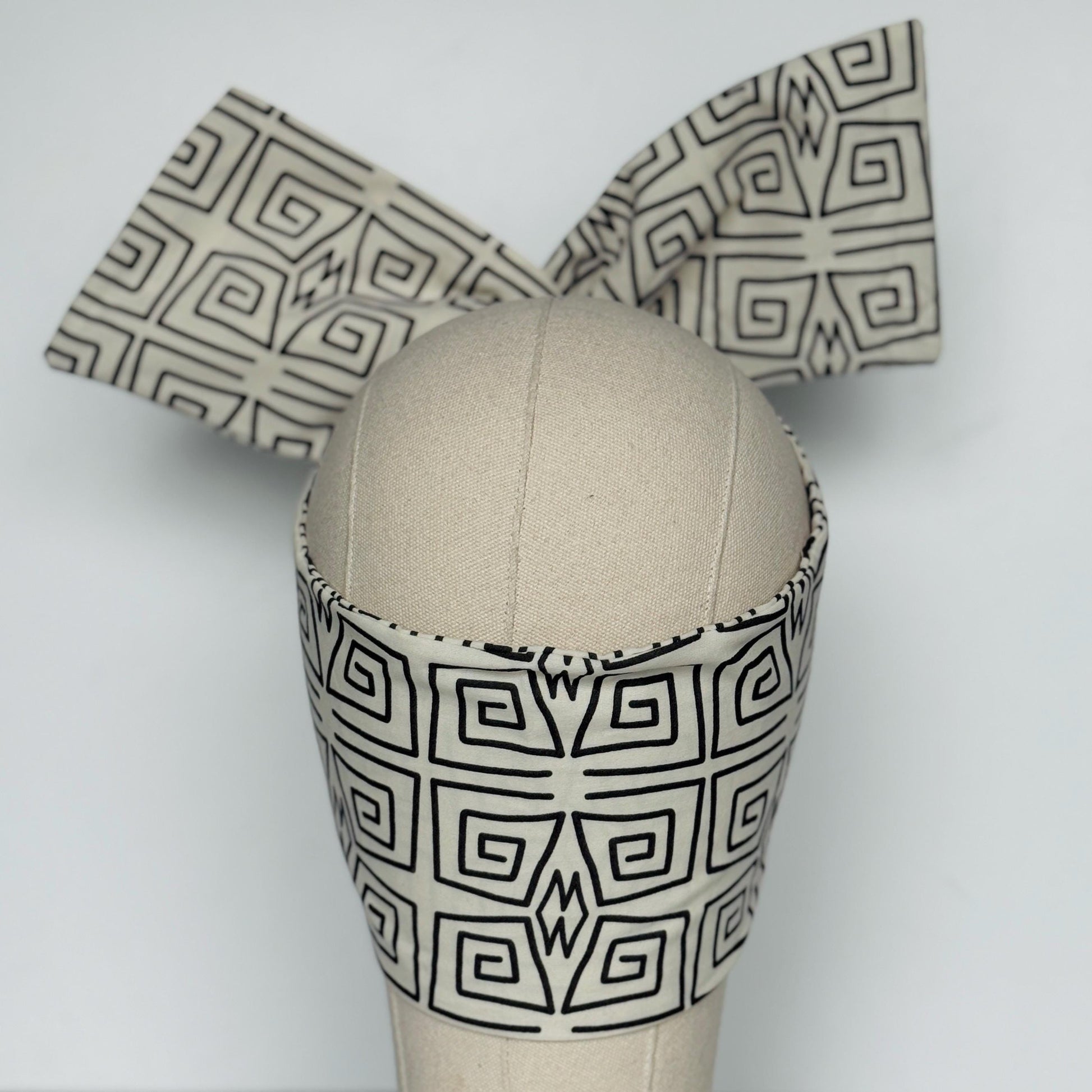 Extra Wide Adjustable Wire Headband, Off White Black Tribal Print, Boho Wired Headband, Fabric Head Wrap, Turban, Gift idea, Bendable Scarf