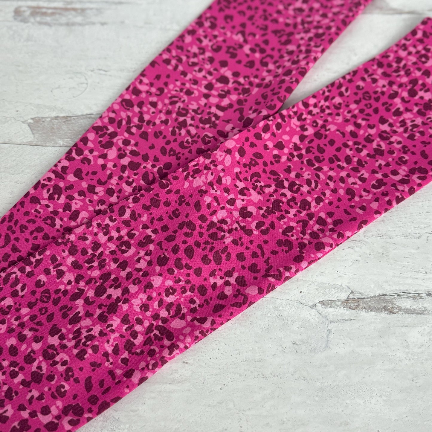 Extra Wide Adjustable Wire Headband, Pink White Leopard Animal Print, Boho Wired Headband, Fabric Head Wrap, Turban, Bendable Scarf, Bandana