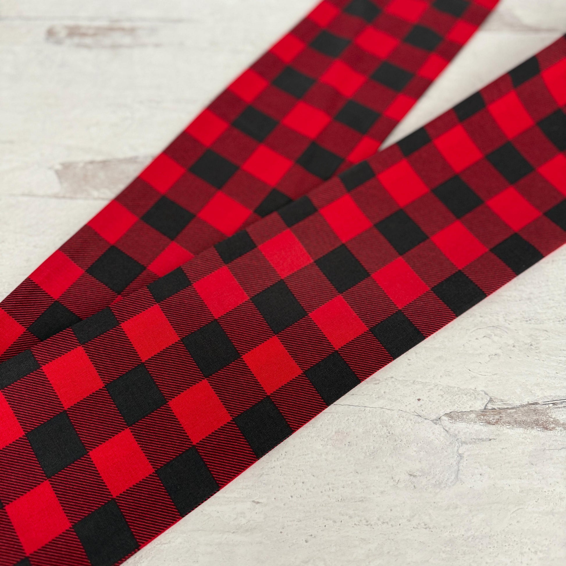Extra Wide Adjustable Wire Headband, Red Black Buffalo Plaid Print, Boho Wired Headband, Fabric Head Wrap, Turban, Bendable Scarf