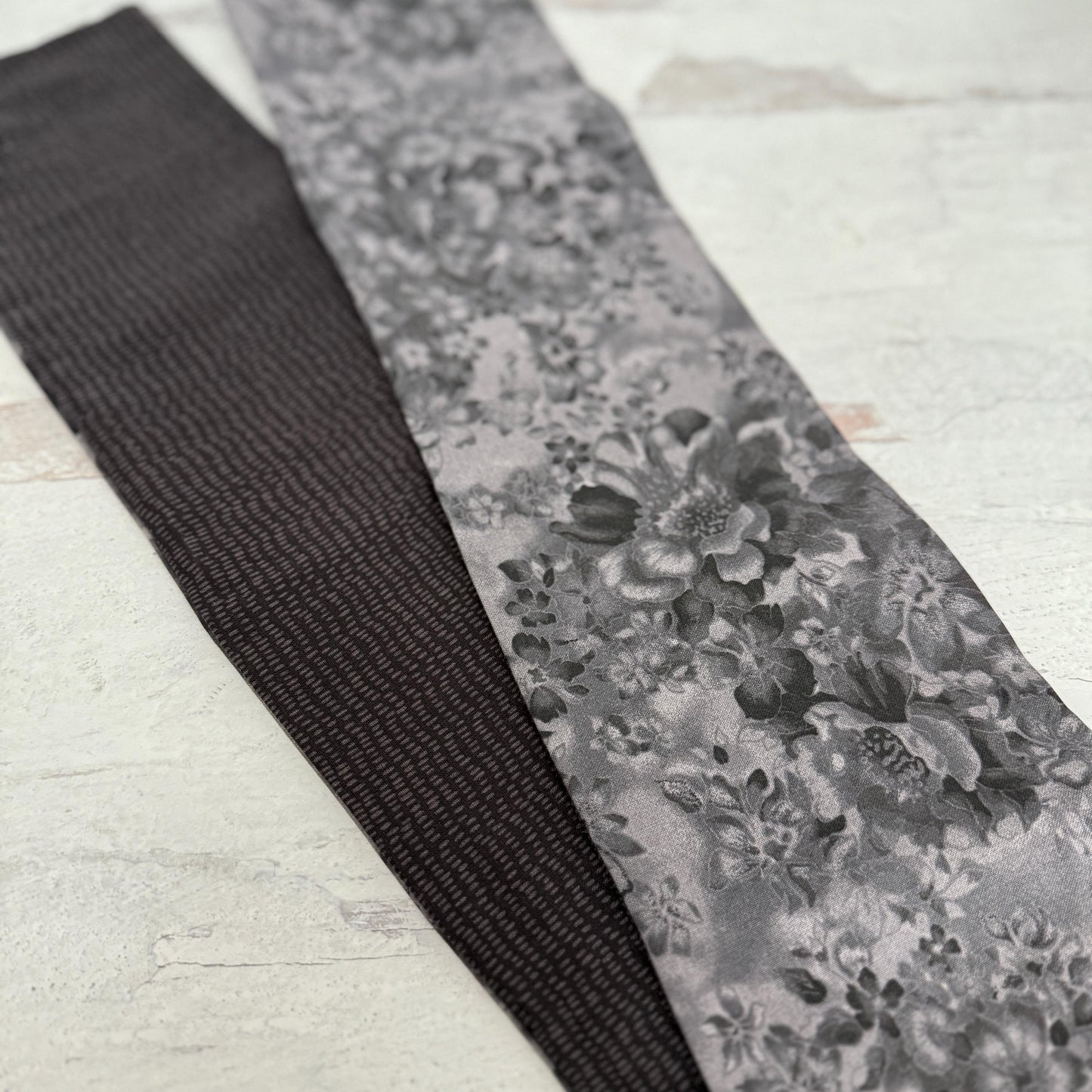 Extra Wide Reversible BENDABLE Wire Headband, Elegant Black Grey Floral Print, Winter Wired Head Wrap, Turban Accessories, Head Scarf