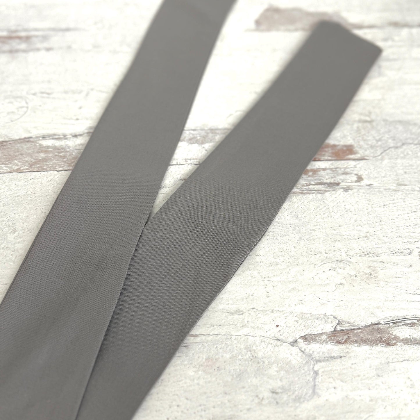 Mini Adjustable Wire Head Wrap, Grey Wired Headband, Bendable Gray Fabric Head Wrap, Women Head Scarf, Gift Ideas Mom Wife Friend