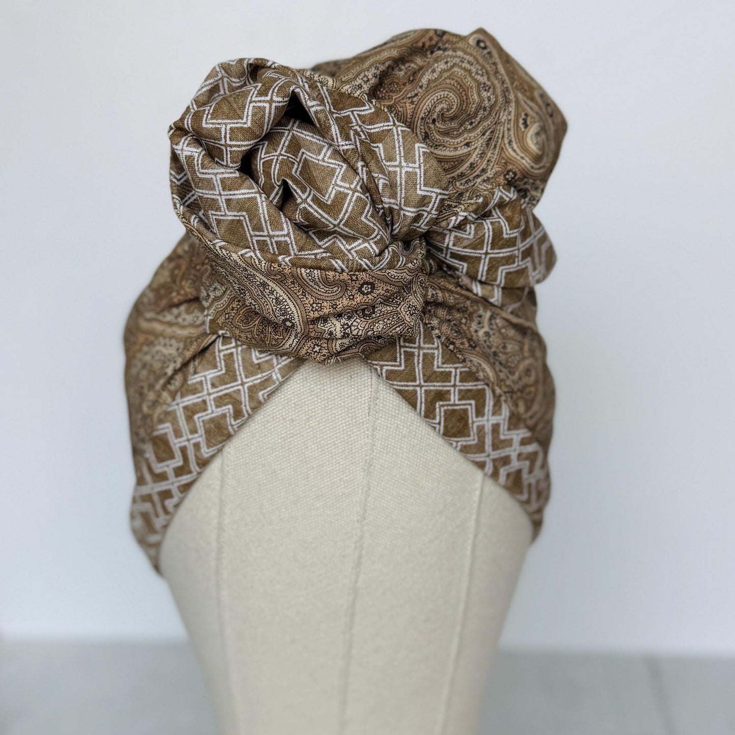 Full Turban Wire Headband, Reversible Extra Wide Tan White Paisley Geometric Print Wired Headband, Fabric Head Wrap, Boho Women Accessories