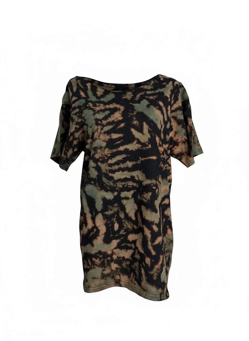 Tie Dye Off Shoulder Shirt, Oversized Slouchy Tee, Green Black Hand Dyed Tie Dye Shirt, Boho Lounge Shirt, L XL 2XL Unisex Tee