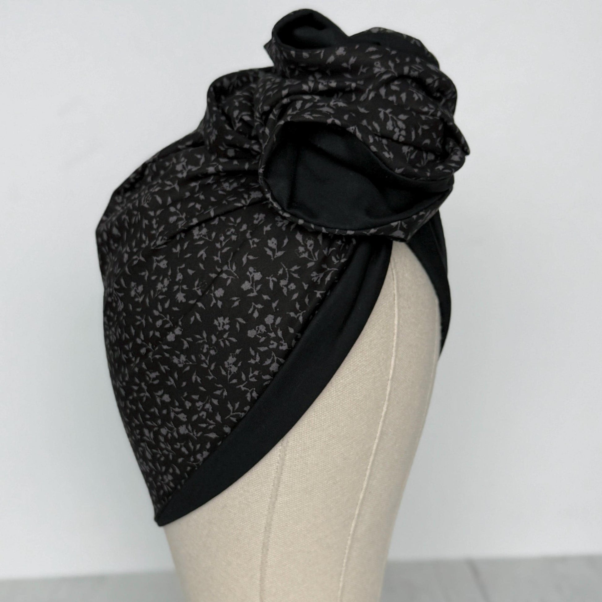 Full Turban Wire Headband, Reversible Extra Wide Black Grey Floral Print Wired Headband, Gray Fabric Head Wrap, Boho Women Accessories