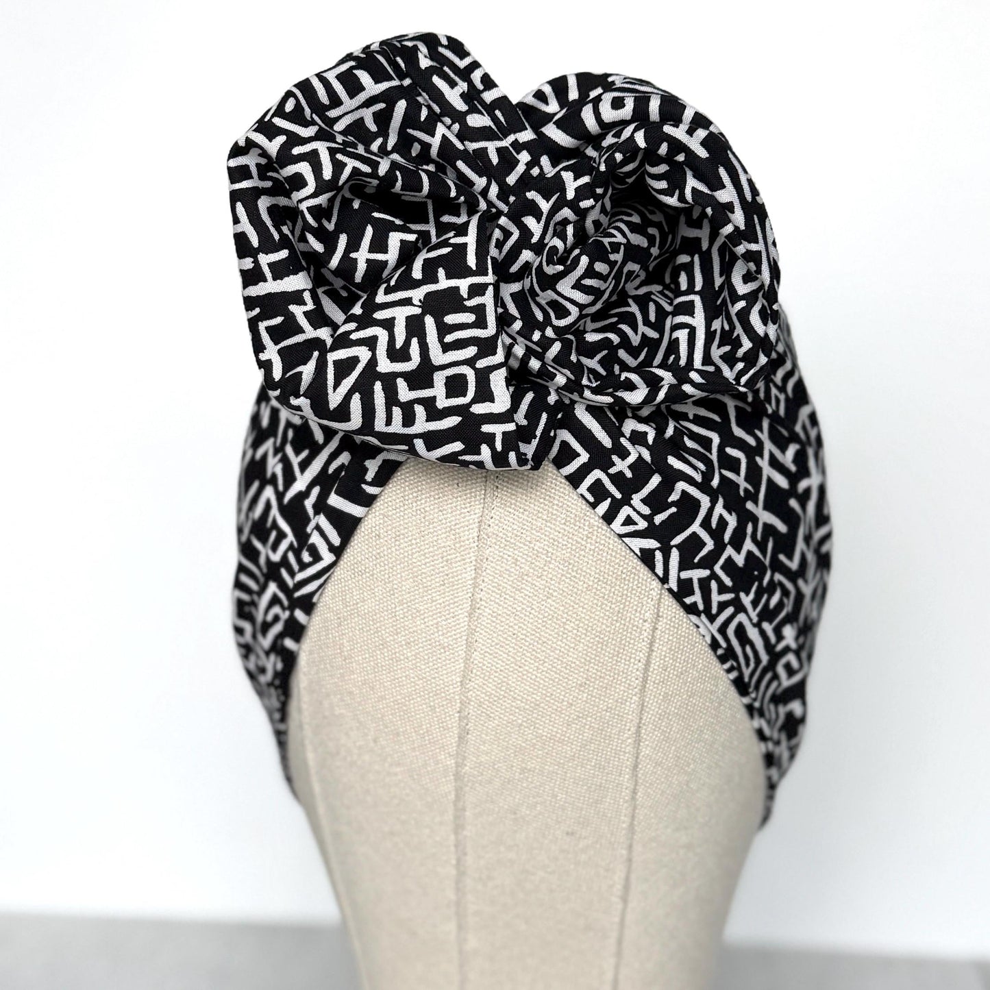 Extra Wide Adjustable Wire Wrap, Black White Abstract Print Wired Headband, Fabric Head Wrap, Summer Boho Head Scarf Accessories