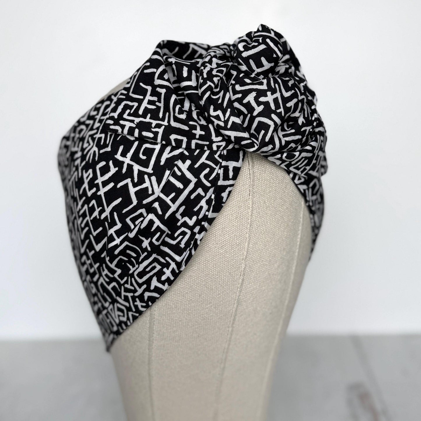 Extra Wide Adjustable Wire Wrap, Black White Abstract Print Wired Headband, Fabric Head Wrap, Summer Boho Head Scarf Accessories