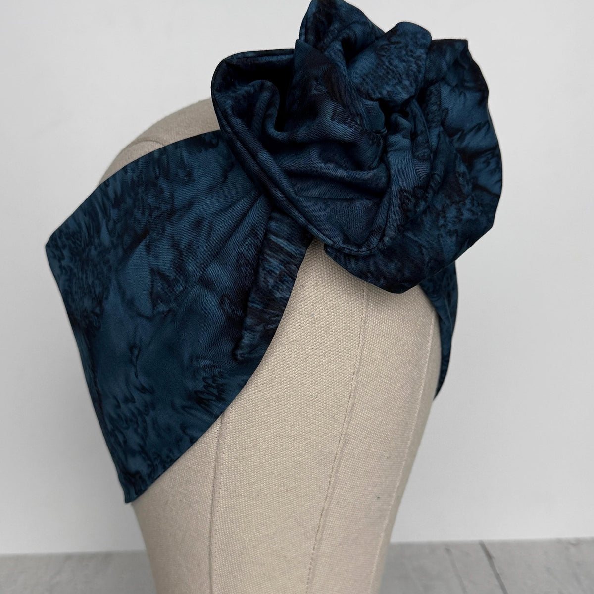 Extra Wide Adjustable Wire Headband, Batik Navy Blue Wired Headband, Fabric Turban Head Wrap, No Slip Hair Accessories Scarf
